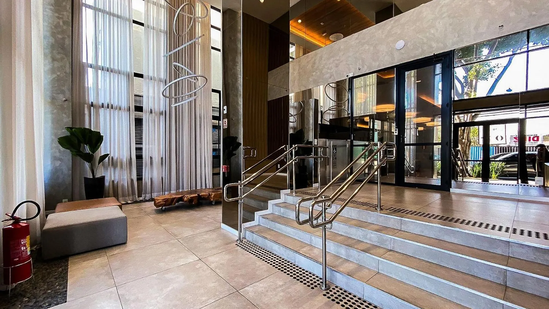 Vip Studio Moderno Em Moema | Proximo Ao Metro E Shopping Ibirapuera Sao Paulo 0*,