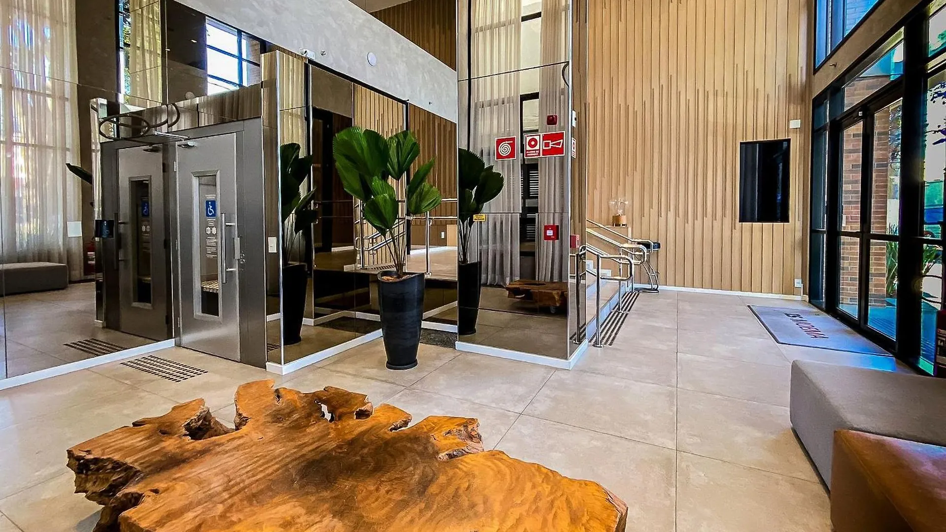 Vip Studio Moderno Em Moema | Proximo Ao Metro E Shopping Ibirapuera Sao Paulo 0*,  Brazil